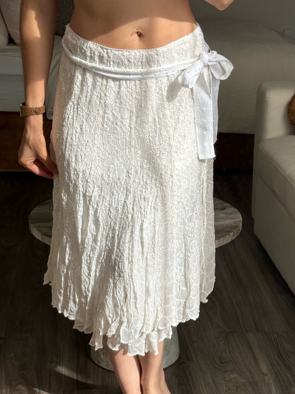 Elie Tahari Mara Skirt White 100% Silk Eyelet Midi Boho Size 4 NWT
